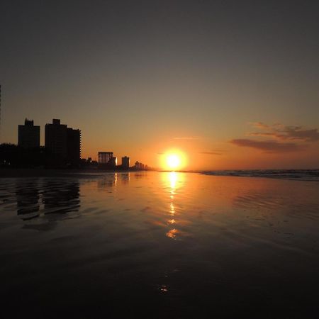Apartamento Temporada Pe Na Areia Mongaguá 外观 照片